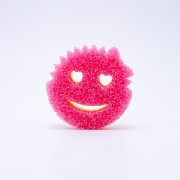 Scrub Mommy Kalp Şekilli Bulaşık Süngeri (Sınırlı Sayıda - Özel Seri) - Image 3